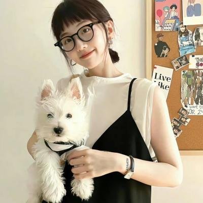 橘衫男子的画像