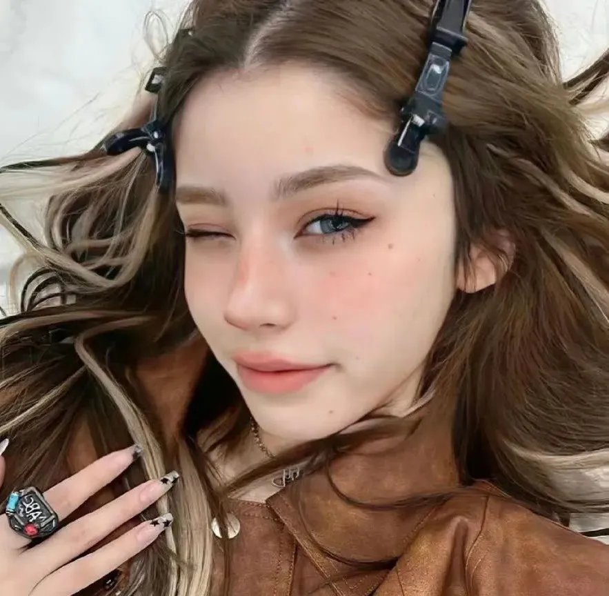 狼少女
